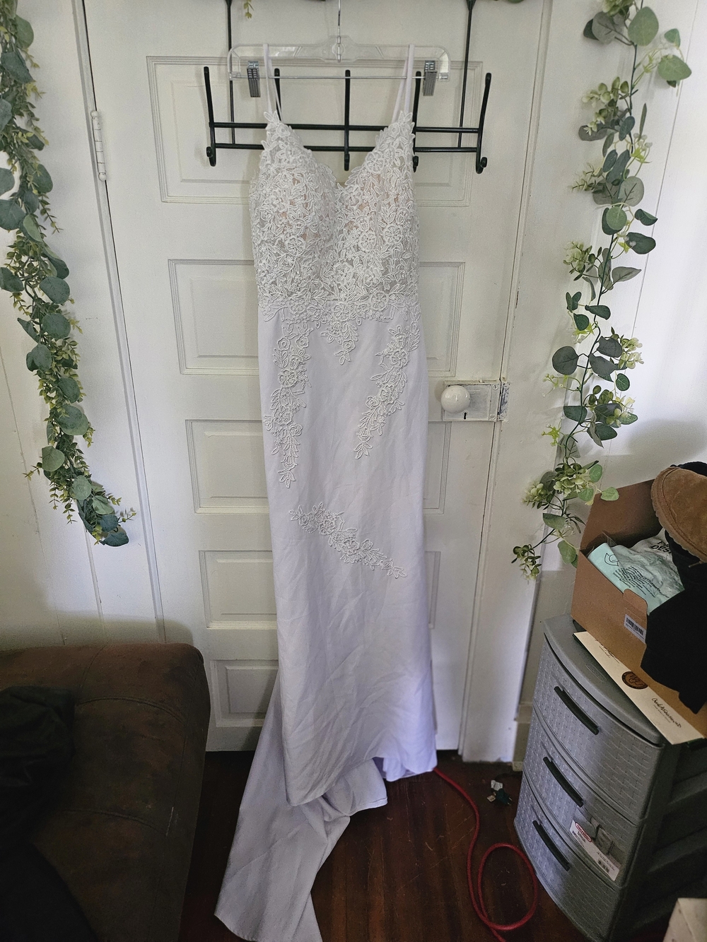 Elegant White Lace Slip Dress with V-Neck